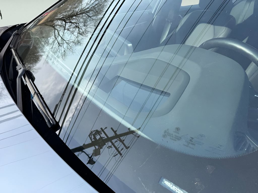 Used 2020 BMW 530i xDrive w/ Premium Package image 10