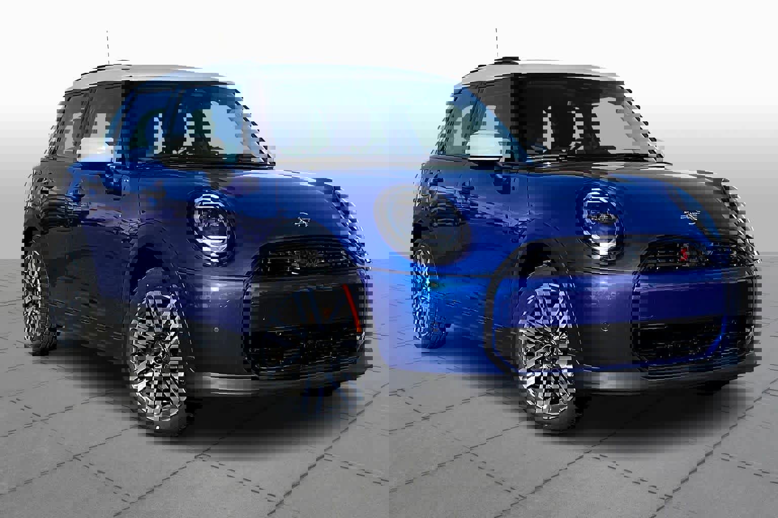 Used 2025 MINI Cooper S image 3