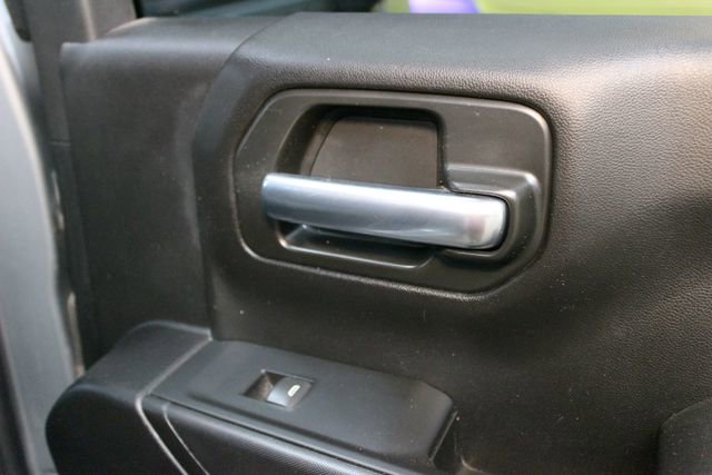 Used 2025 GMC Sierra 1500 Pro w/ Graphite Edition AWD/4WD image 9