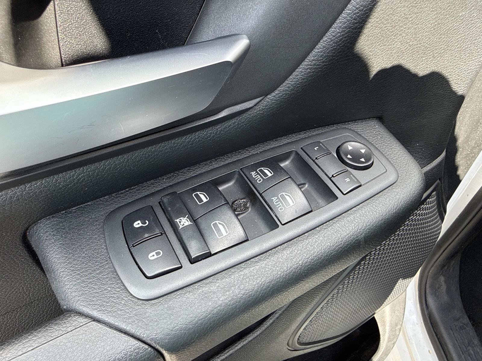 Used 2020 RAM 1500 Tradesman RWD image 18