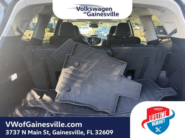 Used 2023 Subaru Ascent Touring image 7