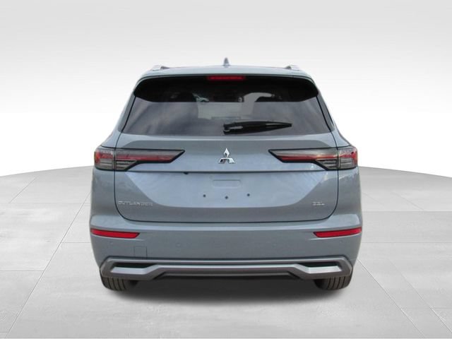 New 2026 Mitsubishi Outlander SEL FWD image 4