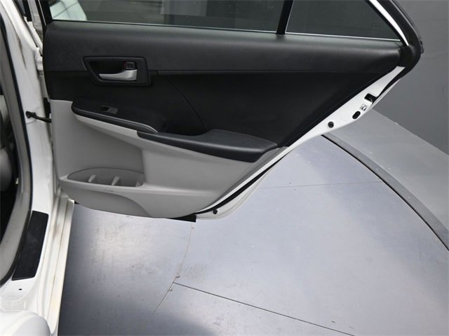 Used 2012 Toyota Camry LE image 13
