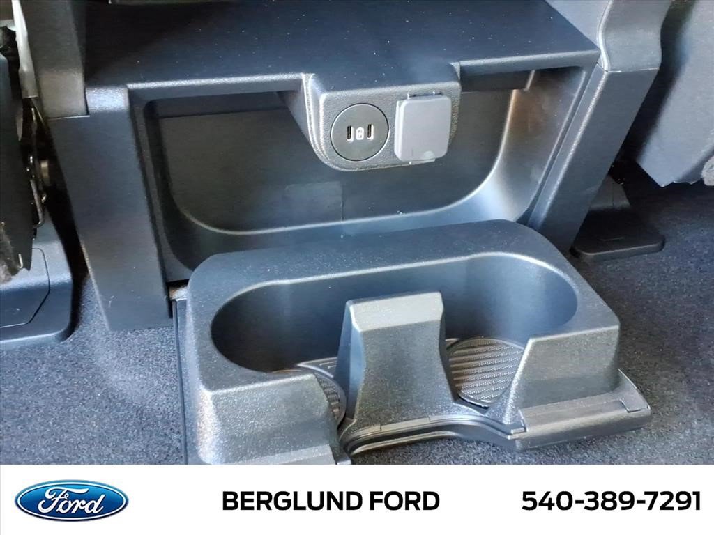 New 2026 Ford F150 XLT w/ XLT Chrome Appearance Package AWD/4WD image 7