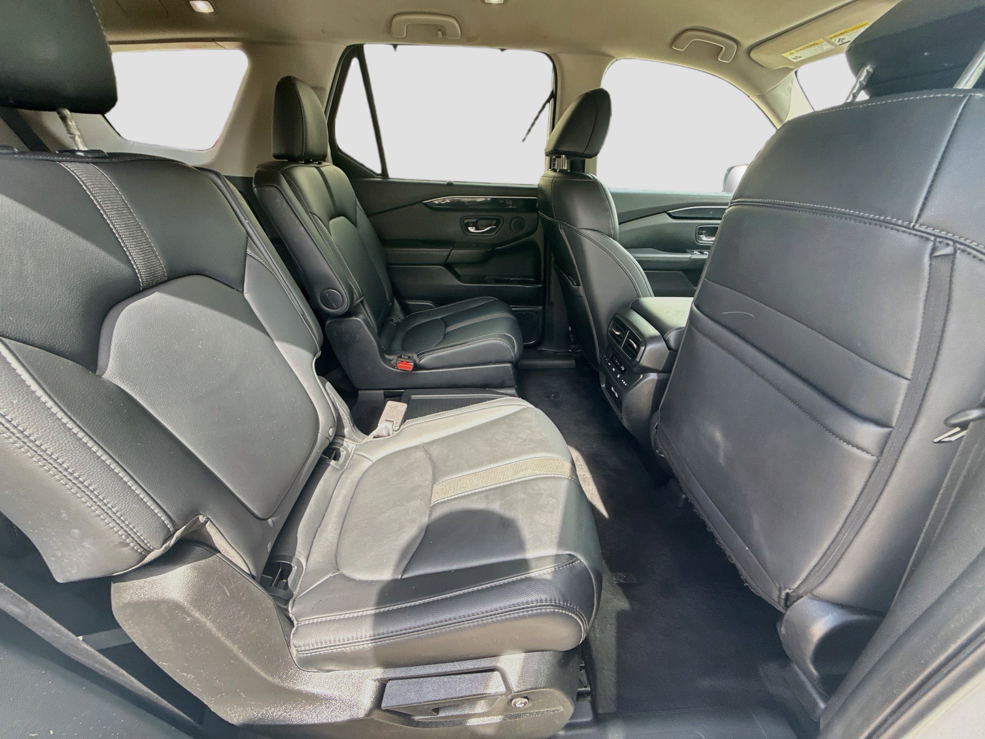 Used 2023 Honda Pilot EX-L image 28