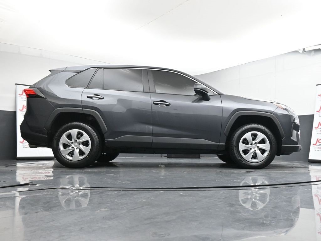 Used 2023 Toyota RAV4 LE image 38