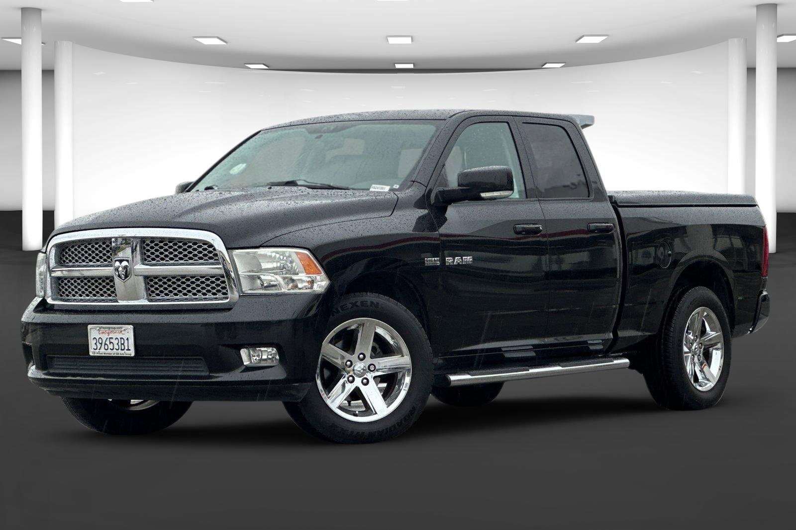 Used 2010 Dodge Ram 1500 Truck Sport image 2
