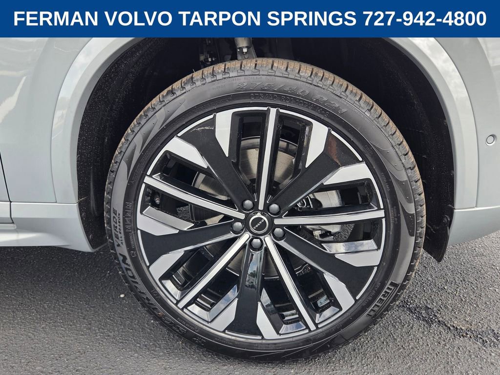 New 2026 Volvo XC90 B6 Plus w/ Protection Package Premier image 11