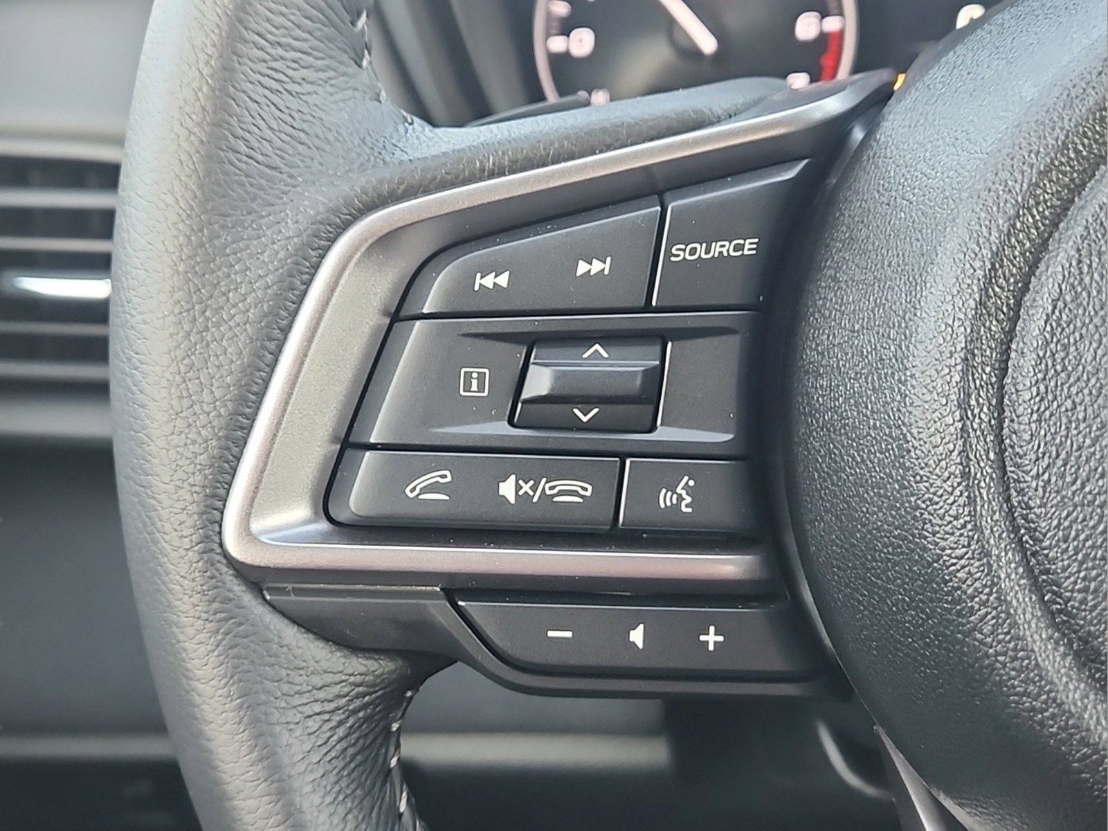 New 2025 Subaru Outback Premium image 14