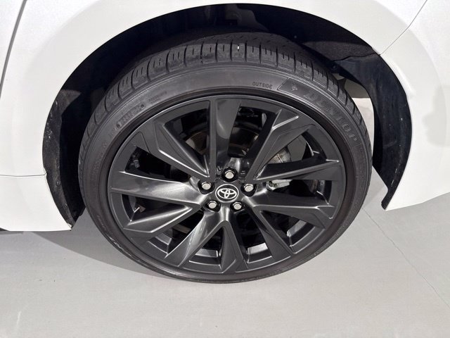 Used 2023 Toyota Corolla SE FWD image 6
