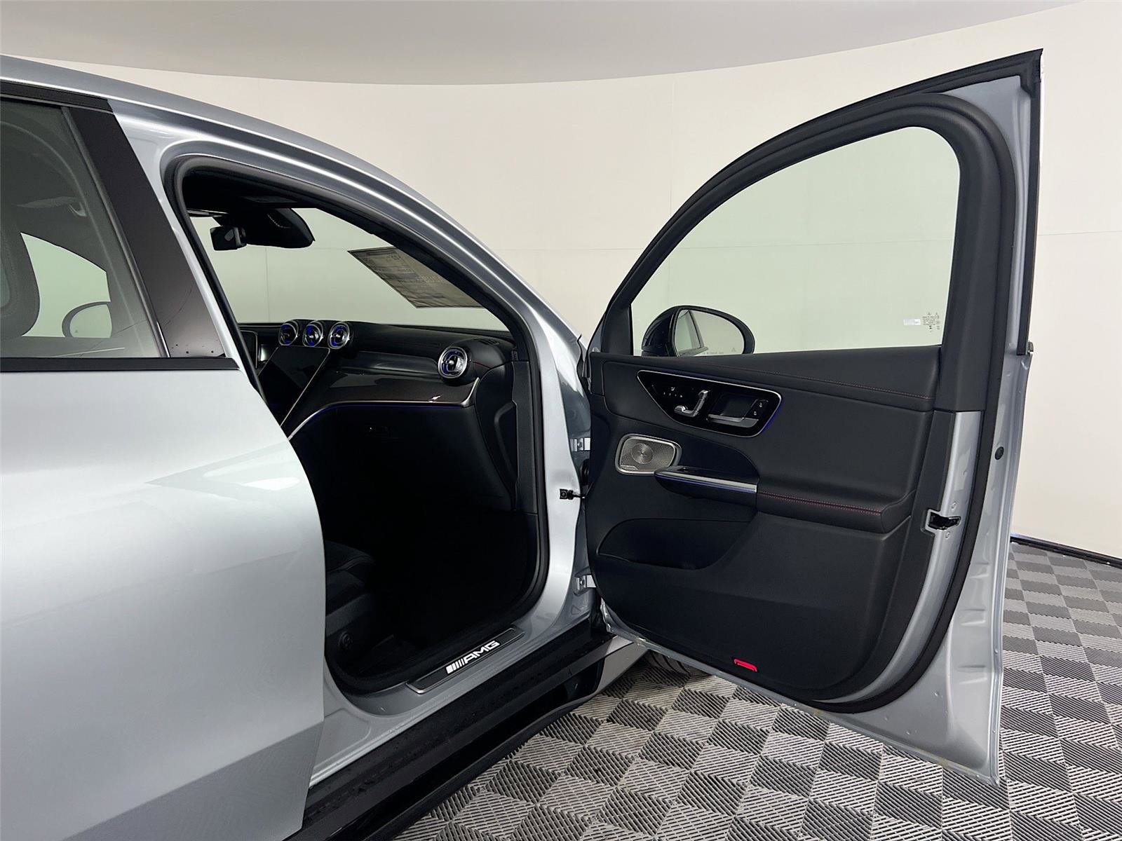 New 2026 Mercedes-Benz GLC 43 AMG AMG GLC 43 image 28