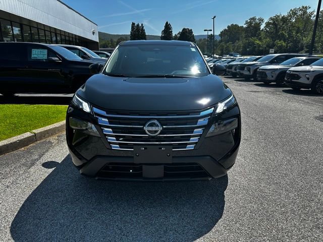 New 2026 Nissan Rogue SV image 2