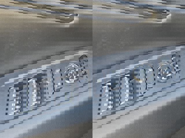 Used 2025 Honda Accord SE image 33