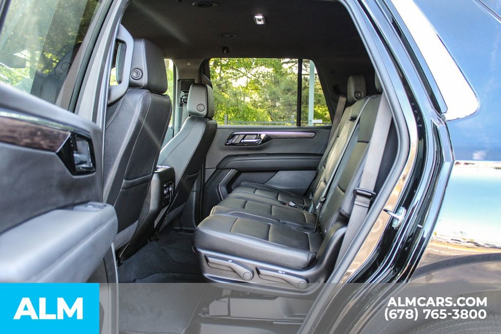 Used 2025 Chevrolet Tahoe LT AWD/4WD image 18