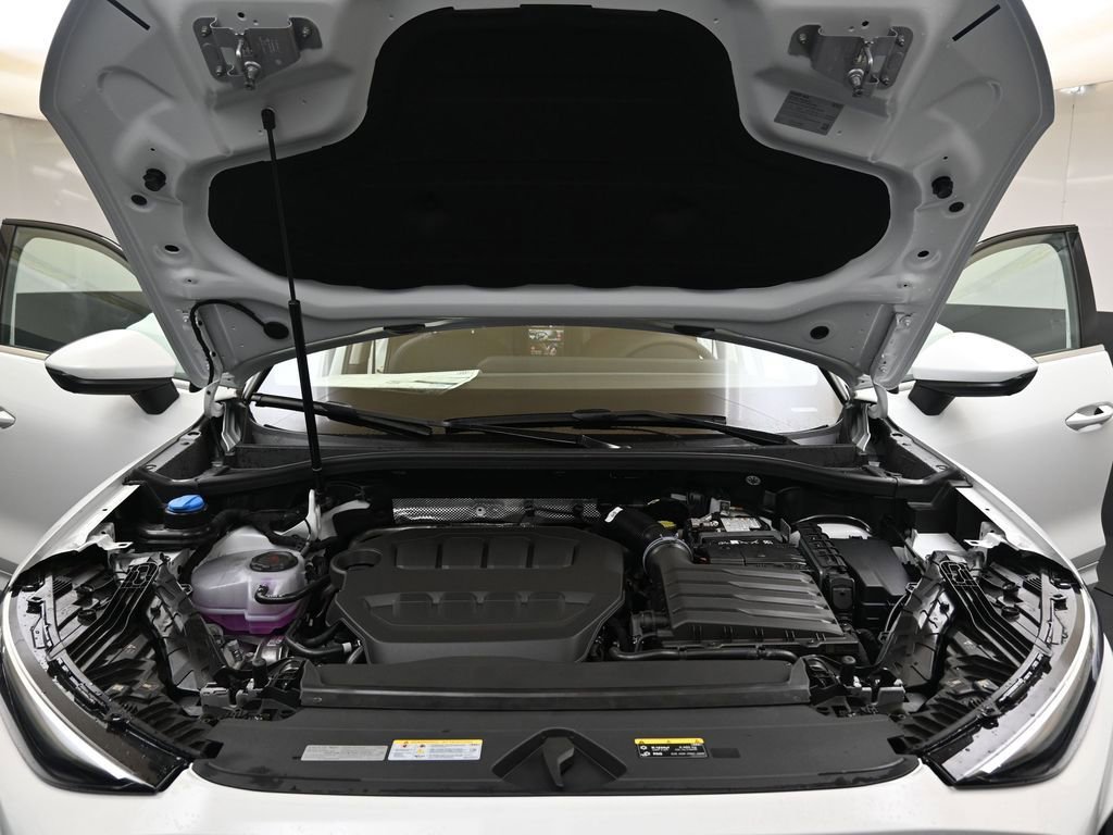 New 2026 Audi Q3 quattro 2.0T image 9