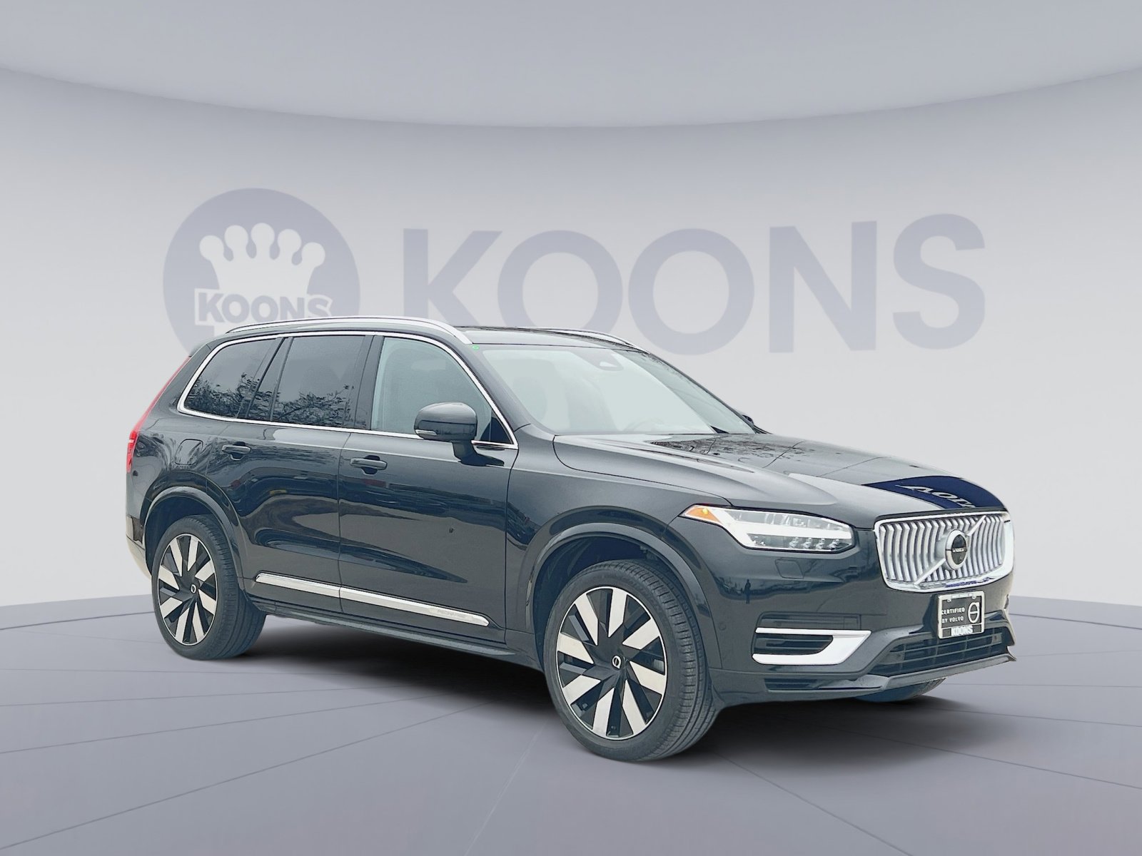 Certified 2023 Volvo XC90 T8 Ultimate w/ Protection Package Premier image 10