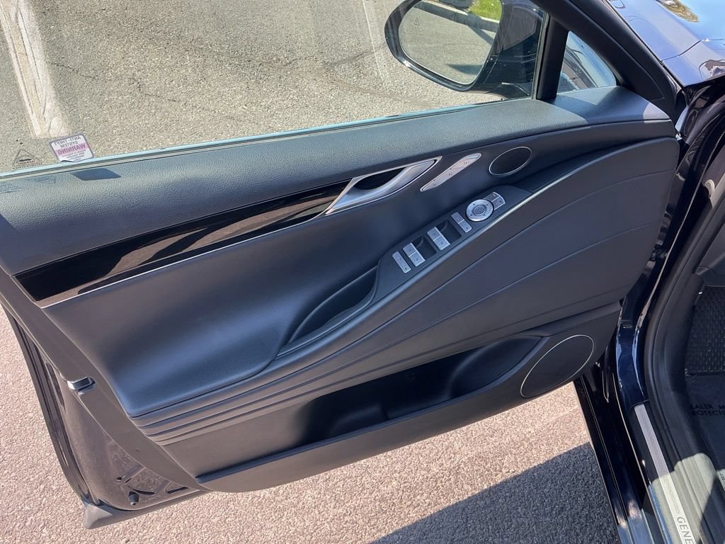 Used 2023 Genesis G80 2.5T AWD/4WD image 18