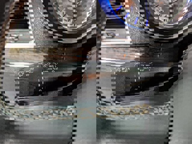 Used 2017 Chrysler 300 C w/ Safetytec Plus Group image 32