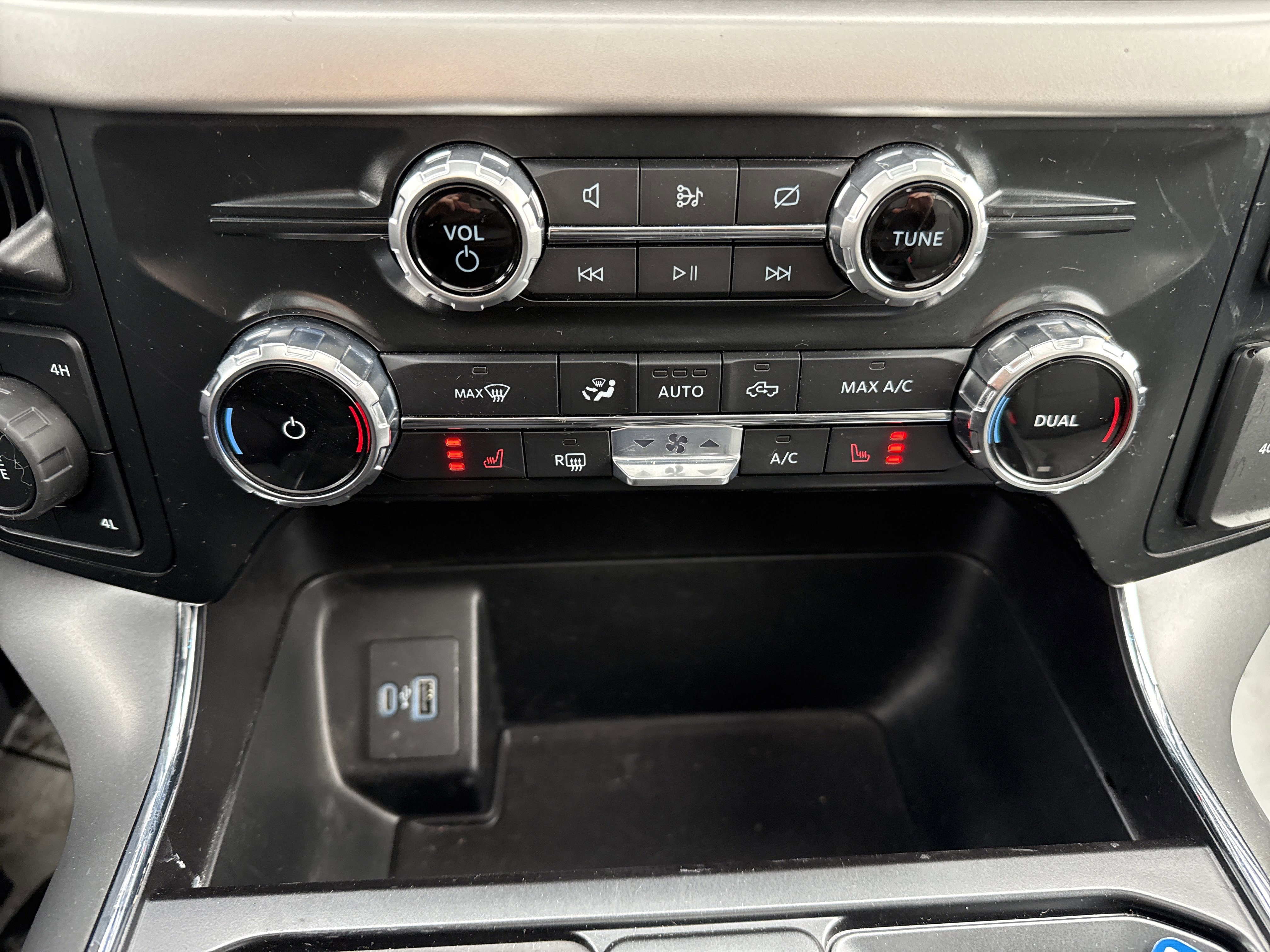 Used 2022 Ford F150 XLT w/ Equipment Group 302A High image 30