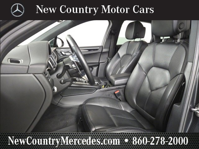 Used 2018 Porsche Macan image 11