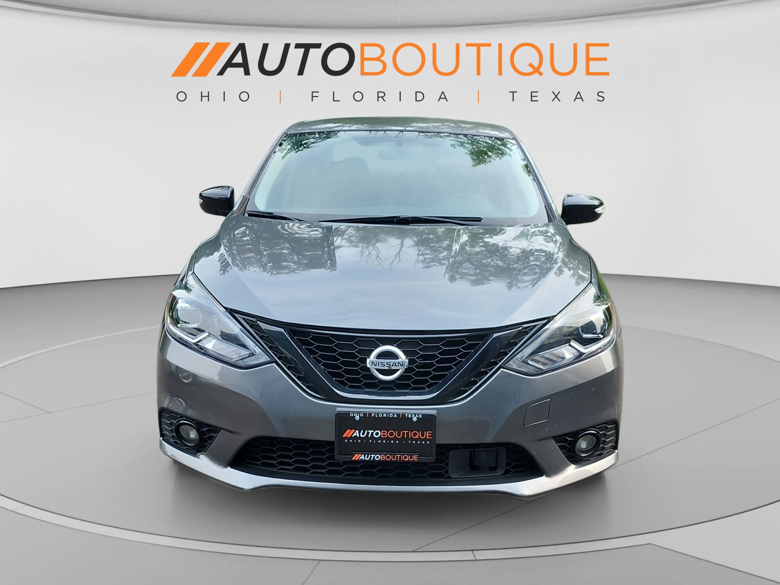 Used 2018 Nissan Sentra SR w/ SR Midnight Edition Package FWD image 11