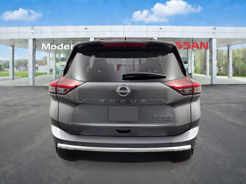 New 2026 Nissan Rogue Platinum AWD/4WD image 4