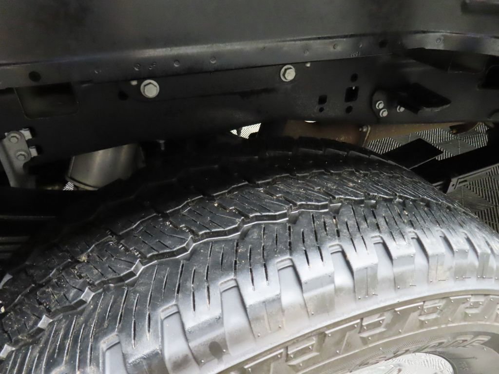 Used 2024 Ford F350 Lariat w/ Chrome Package image 41