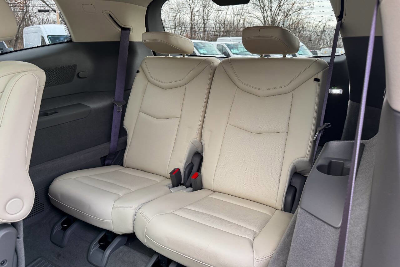 Used 2020 Cadillac XT6 Premium Luxury image 18