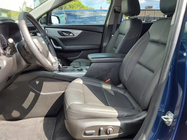 Used 2023 Chevrolet Blazer LT w/ Midnight/Sport Edition FWD image 22