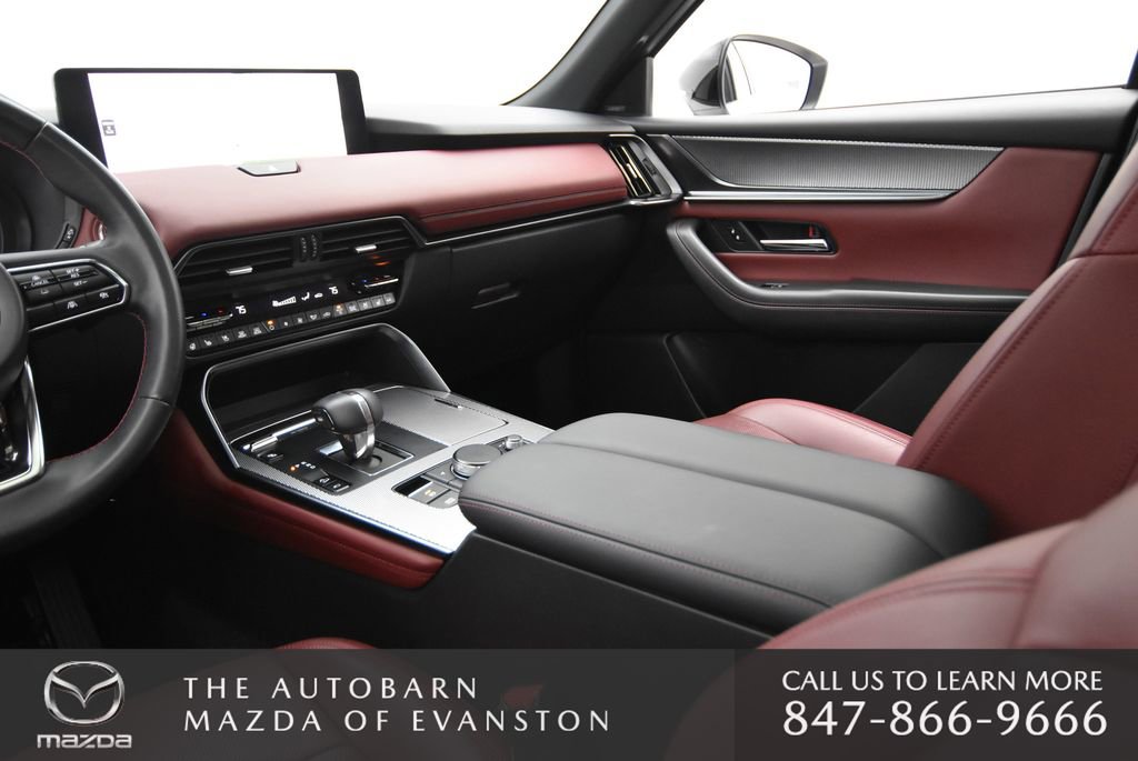 Used 2025 MAZDA CX-70 Plug-In Hybrid w/ Premium Plus image 25