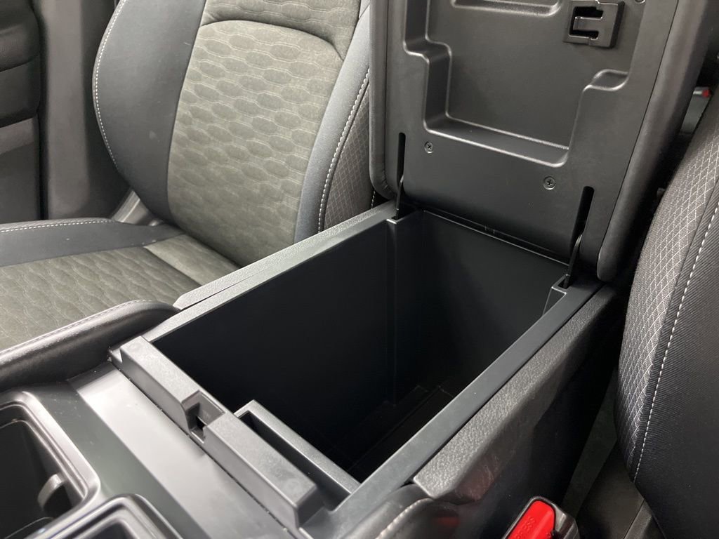 Used 2024 Nissan Pathfinder S image 27