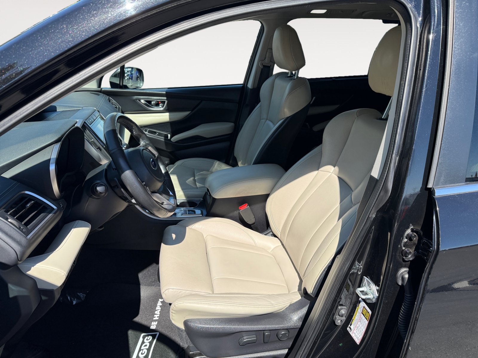 Certified 2022 Subaru Ascent Limited w/ Technology Package AWD/4WD image 10