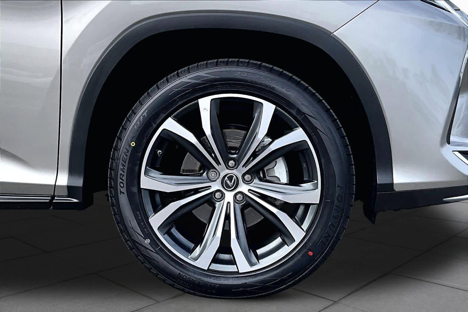 Used 2020 Lexus RX 450h AWD w/ Premium Package image 10