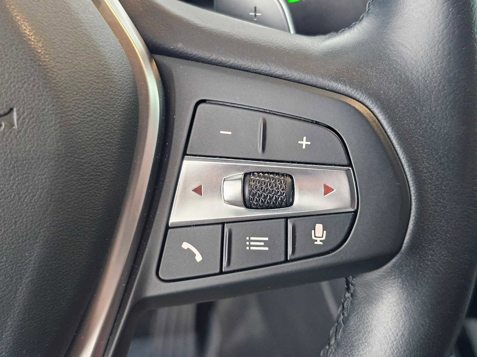 Used 2023 BMW 330i Sedan w/ Convenience Package RWD image 28