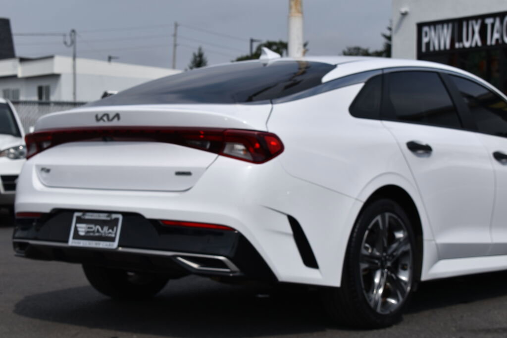 Used 2022 Kia K5 LXS image 9