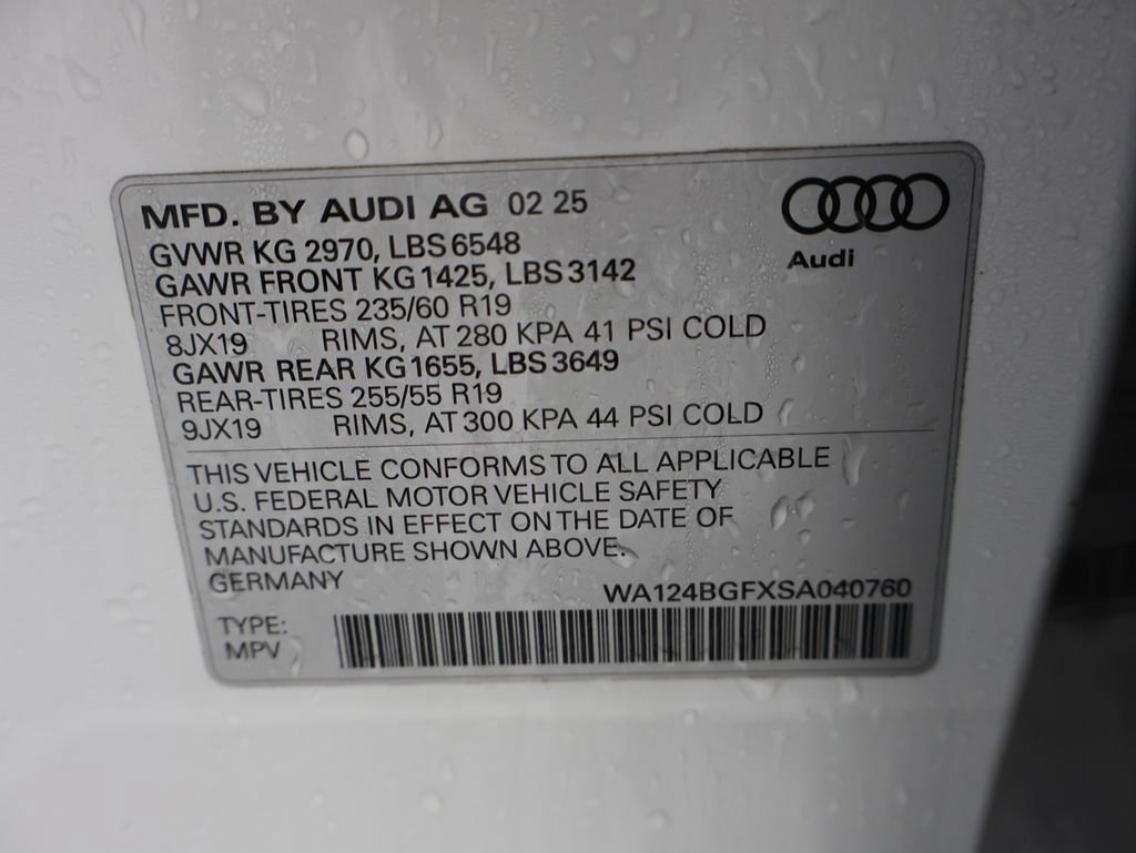 Used 2025 Audi Q6 e-tron Premium Plus w/ Premium Plus image 3