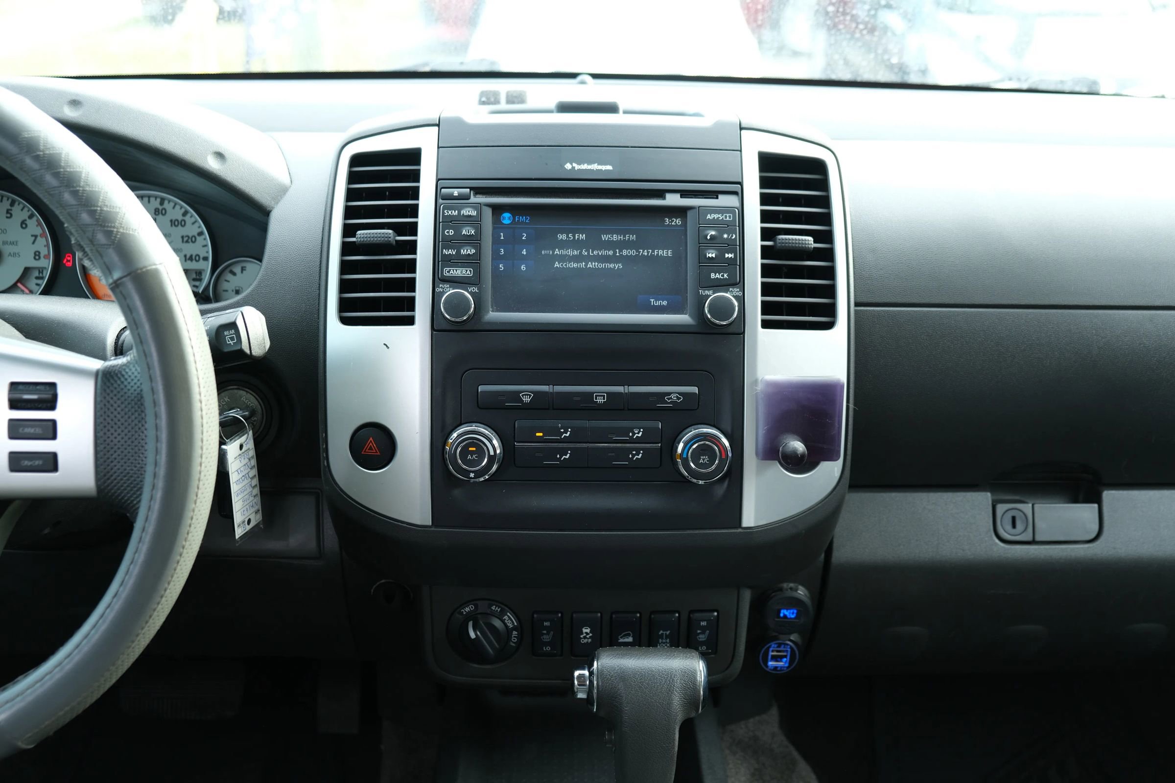 Used 2015 Nissan Xterra PRO-4X image 22