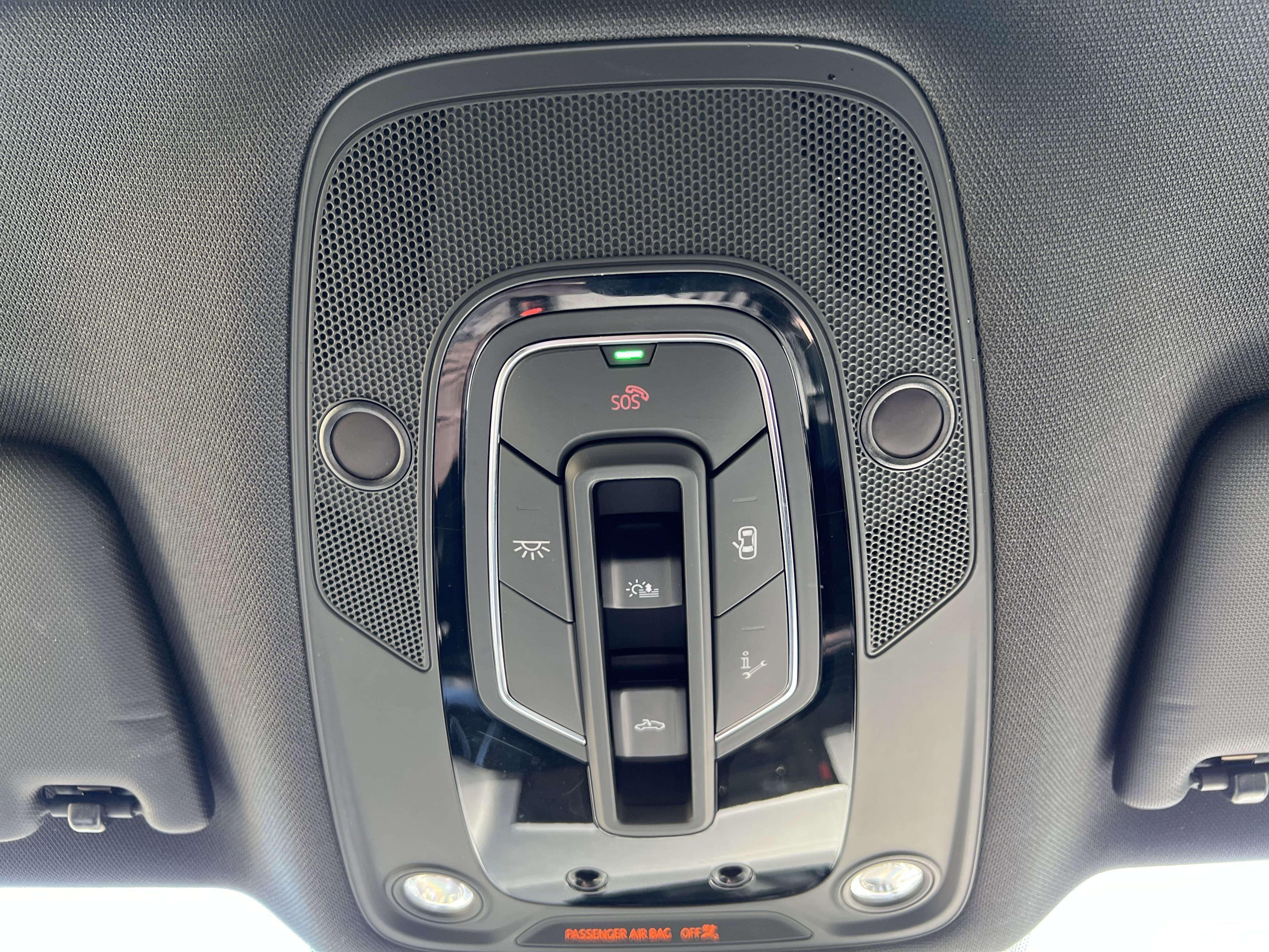 Used 2024 Audi Q5 2.0T Prestige w/ Prestige Package image 28