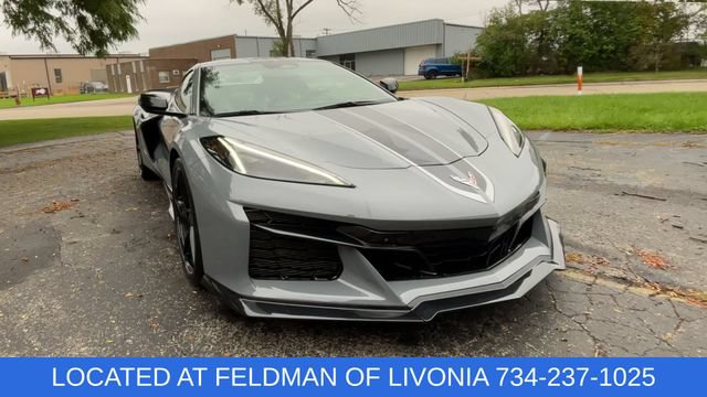 Used 2025 Chevrolet Corvette E-Ray AWD/4WD image 2