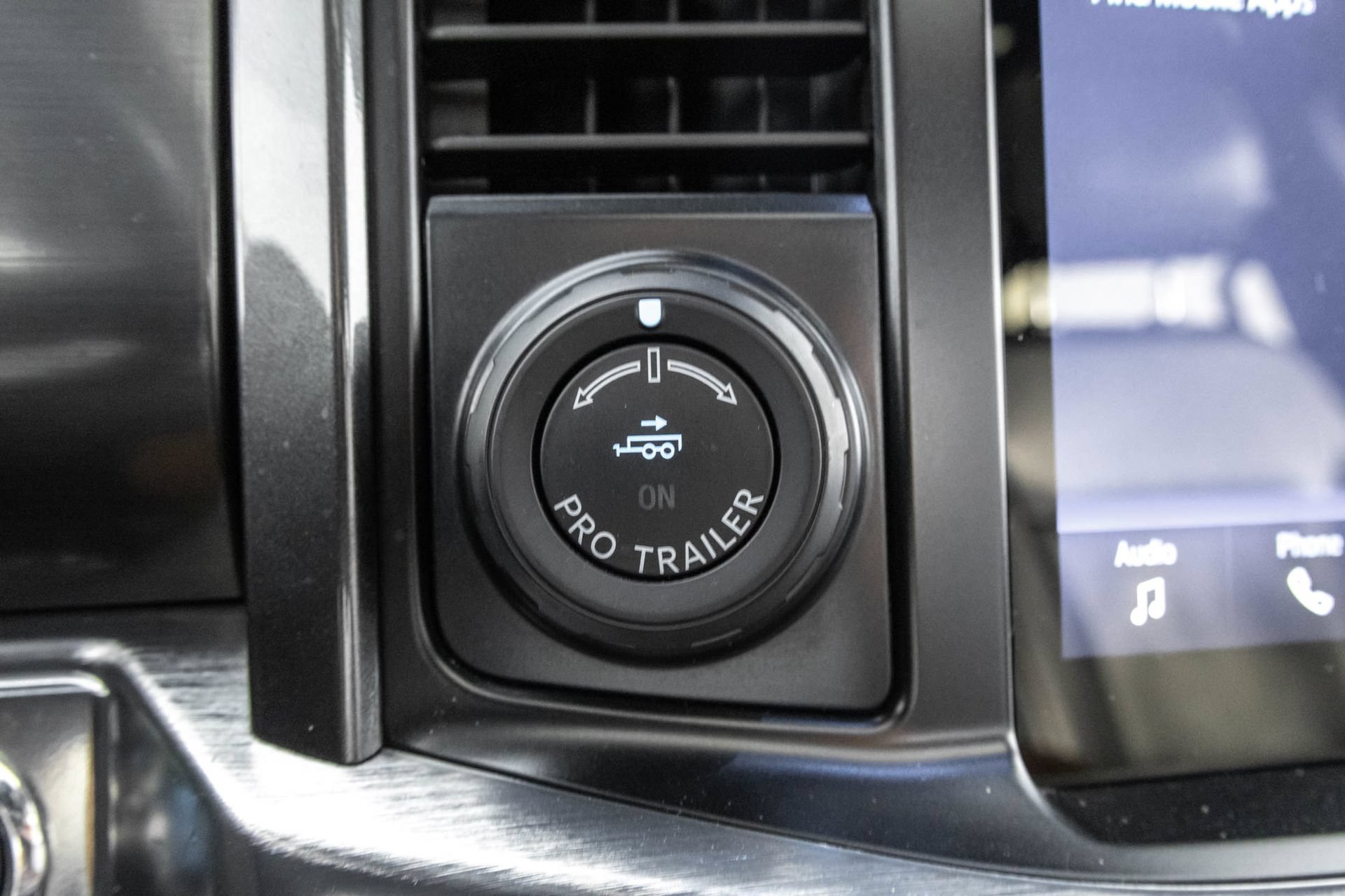 Used 2021 Ford F150 Lariat w/ Equipment Group 502A High AWD/4WD image 33