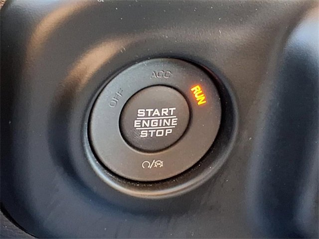 Used 2022 Jeep Wrangler Willys image 14