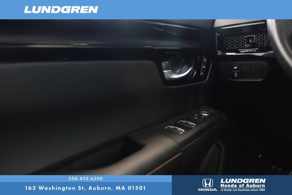 Used 2025 Honda CR-V Sport Touring image 32