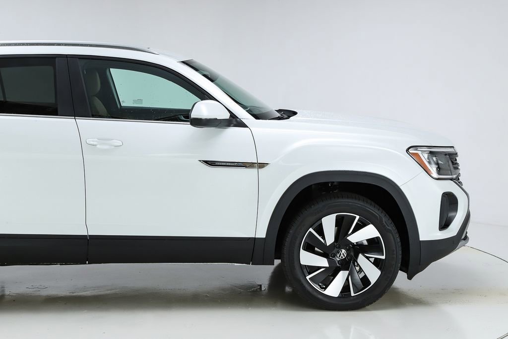 New 2026 Volkswagen Atlas Cross Sport SE image 51