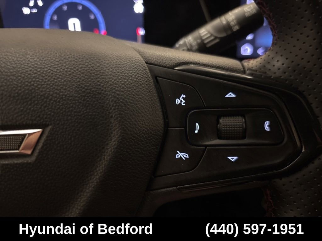 Used 2024 Chevrolet Trax RS w/ Sunroof Package FWD image 15