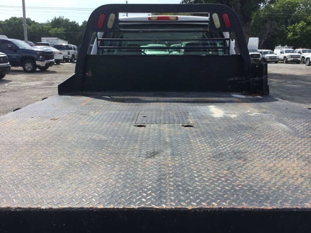 Used 2005 Chevrolet Silverado 3500 2WD Crew Cab image 42