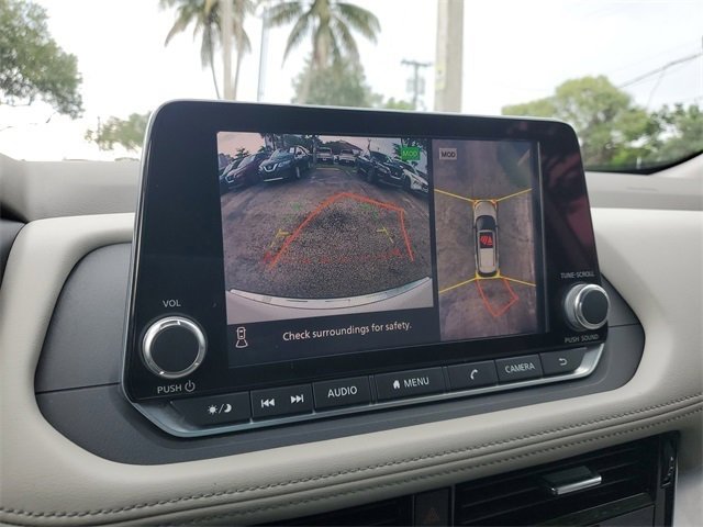 Certified 2021 Nissan Rogue SV image 9