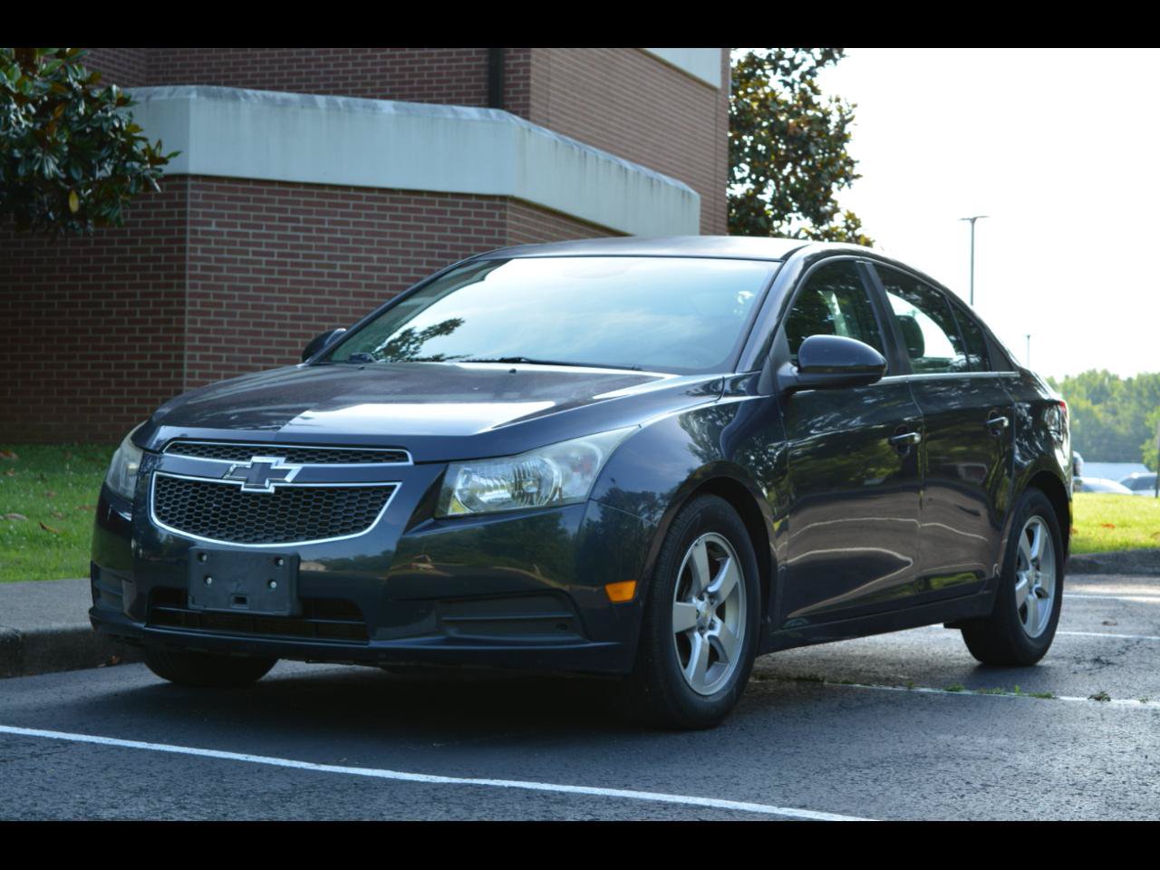 Used 2014 Chevrolet Cruze LT FWD image 1