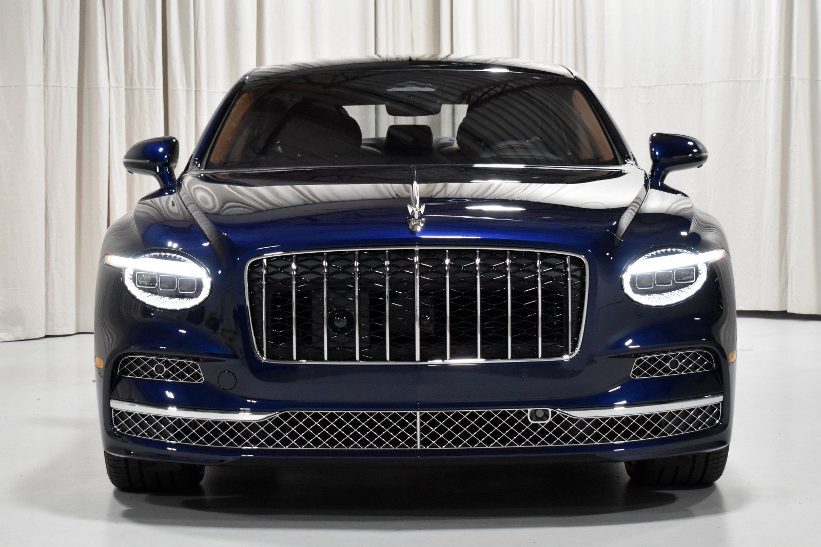 New 2027 Bentley Flying Spur AWD/4WD image 2