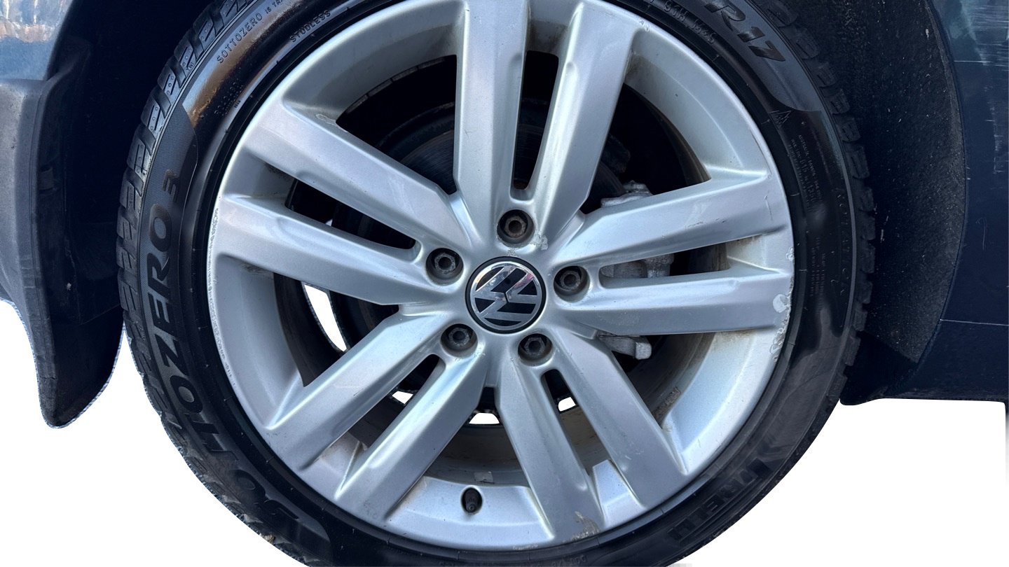 Used 2012 Volkswagen Golf TDI image 34