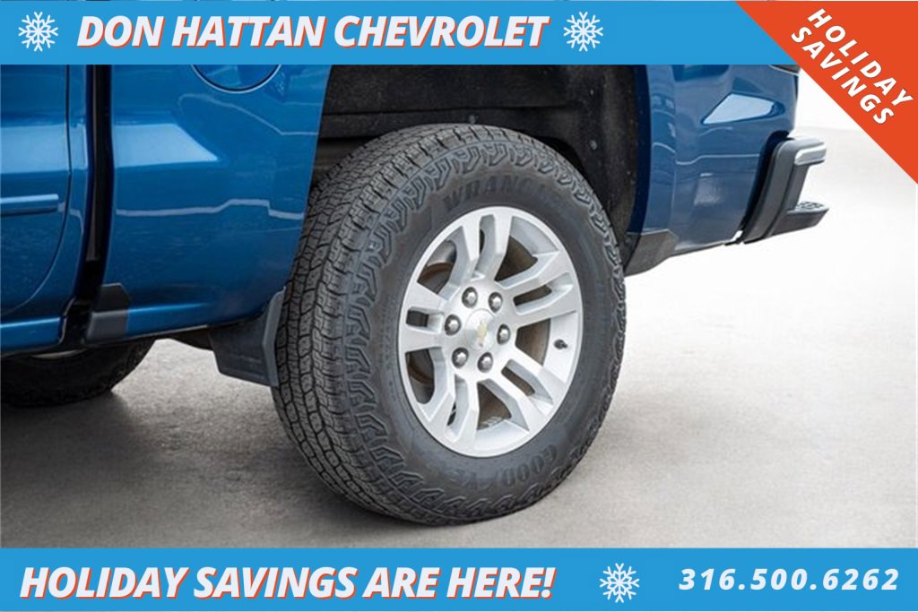 Used 2018 Chevrolet Silverado 1500 LT w/ All Star Edition image 38